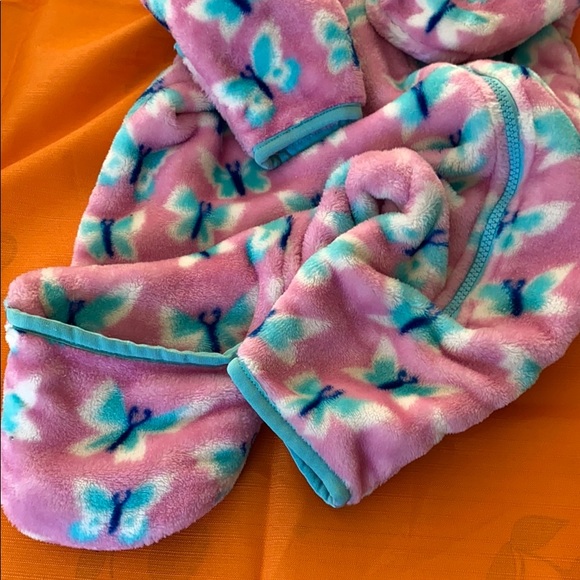 Fuzzy Fleece Baby Bundler - Picture 3 of 4